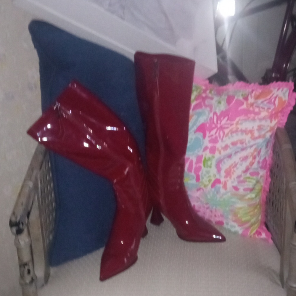 Red patent leather boots Braccialini